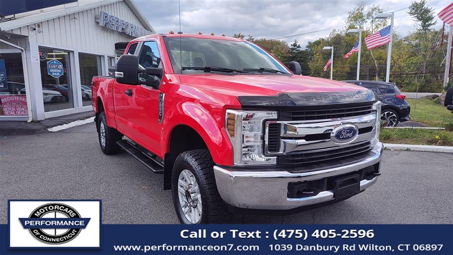 Used 2018 Ford Super Duty F-250 SRW in Wilton, Connecticut | Performance Motor Cars Of Connecticut LLC. Wilton, Connecticut