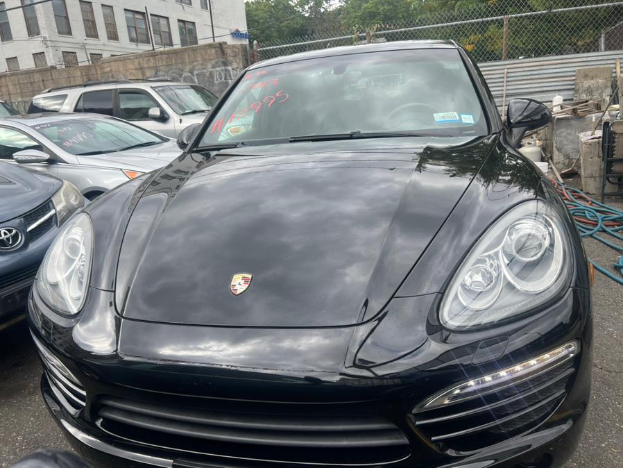 Used 2013 Porsche Cayenne in Brooklyn, New York | Atlantic Used Car Sales. Brooklyn, New York