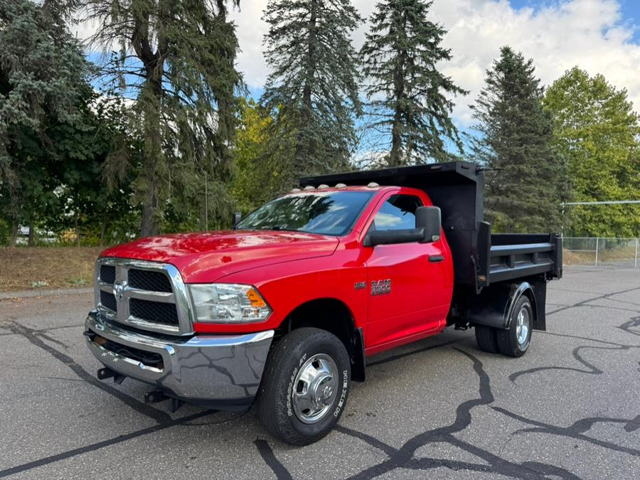 Used 2014 Ram 3500 in Waterbury, Connecticut | Platinum Auto Care. Waterbury, Connecticut