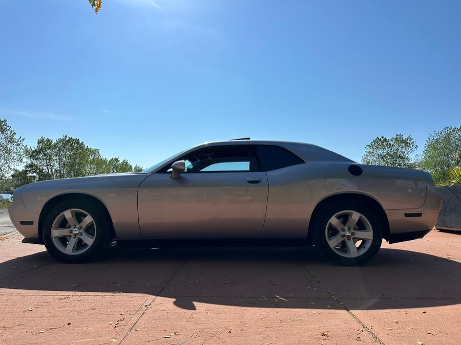 2014 Dodge Challenger 2dr Cpe SXT Plus, available for sale in Irvington, New Jersey | Chancellor Auto Grp Intl Co. Irvington, New Jersey 2014 Dodge Challenger 2dr Cpe SXT Plus, available for sale in Irvington, New Jersey | Chancellor Auto Grp Intl Co. Irvington, New Jersey