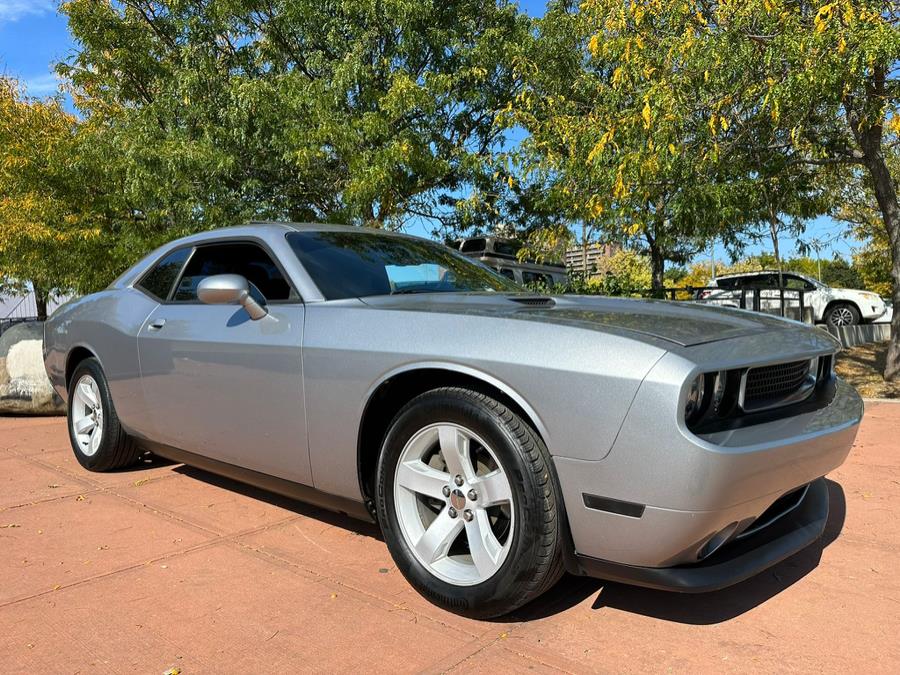 Used 2014 Dodge Challenger in Irvington, New Jersey | Chancellor Auto Grp Intl Co. Irvington, New Jersey