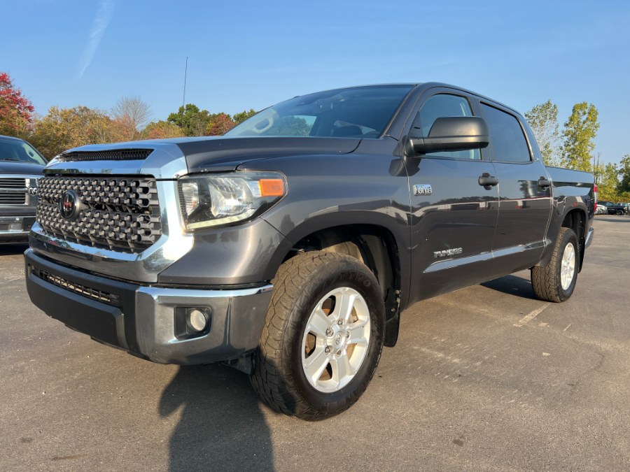 Used 2018 Toyota Tundra 4WD in Ortonville, Michigan | Marsh Auto Sales LLC. Ortonville, Michigan