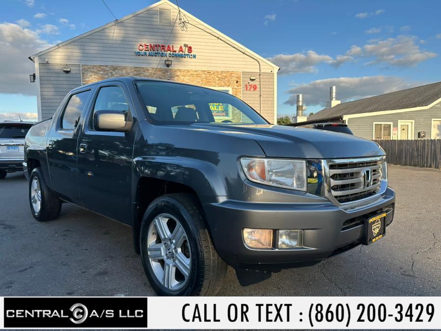 2013 Honda Ridgeline 4WD Crew Cab RTL, available for sale in East Windsor, Connecticut | Central A/S LLC. East Windsor, Connecticut