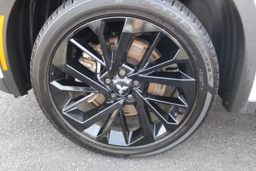 2023 Mitsubishi Outlander SE S-AWC, available for sale in Irvington, New Jersey | NJ Used Cars Center. Irvington, New Jersey 2023 Mitsubishi Outlander SE S-AWC, available for sale in Irvington, New Jersey | NJ Used Cars Center. Irvington, New Jersey