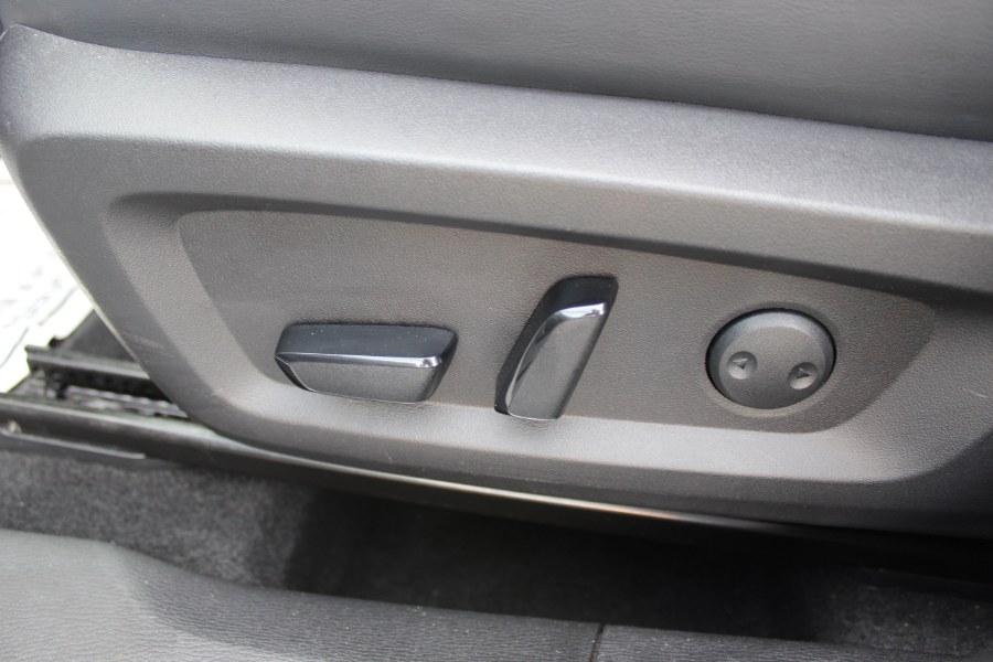 2023 Mitsubishi Outlander SE S-AWC, available for sale in Irvington, New Jersey | NJ Used Cars Center. Irvington, New Jersey 2023 Mitsubishi Outlander SE S-AWC, available for sale in Irvington, New Jersey | NJ Used Cars Center. Irvington, New Jersey