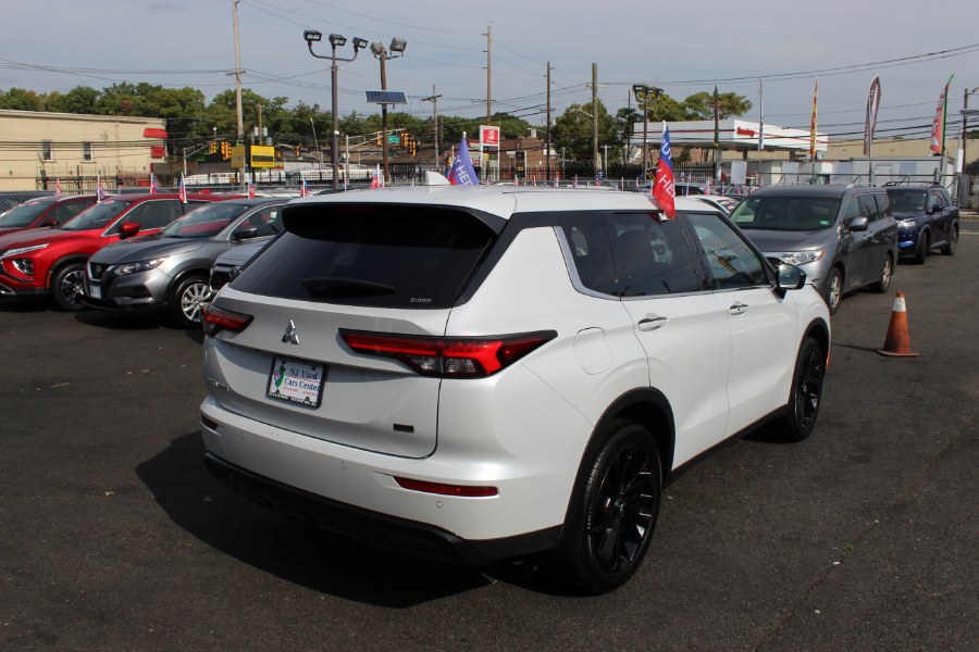 2023 Mitsubishi Outlander SE S-AWC, available for sale in Irvington, New Jersey | NJ Used Cars Center. Irvington, New Jersey 2023 Mitsubishi Outlander SE S-AWC, available for sale in Irvington, New Jersey | NJ Used Cars Center. Irvington, New Jersey