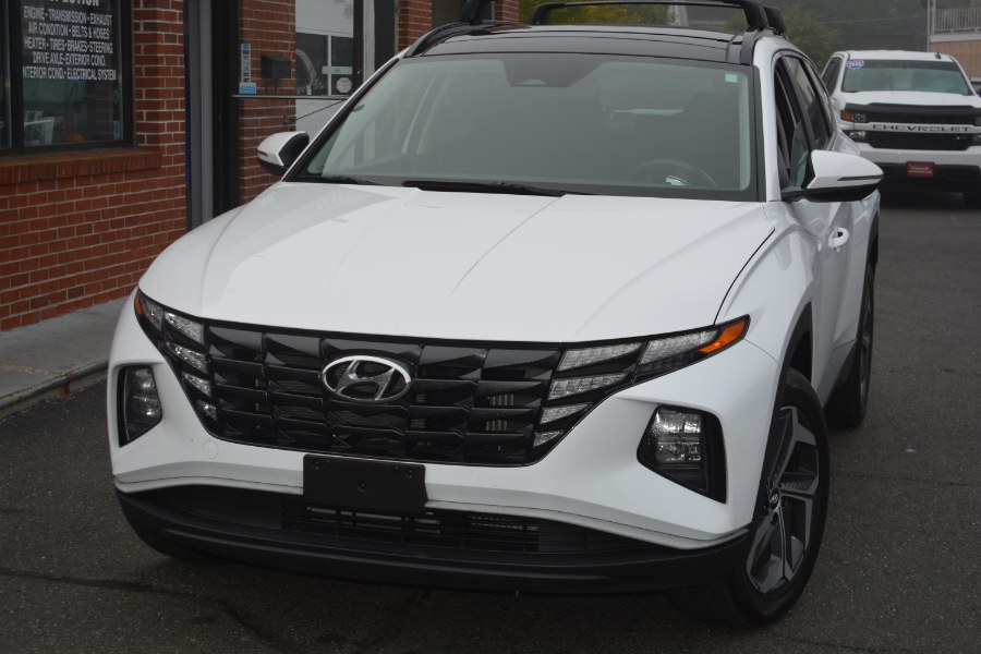 Used 2022 Hyundai Tucson Hybrid in ENFIELD, Connecticut | Longmeadow Motor Cars. ENFIELD, Connecticut