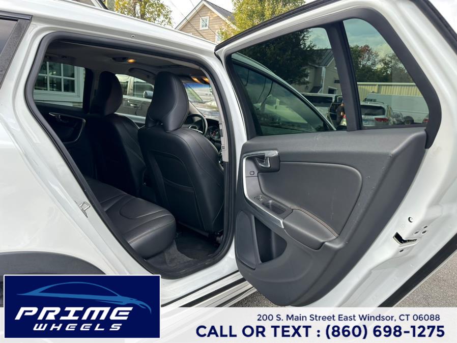 2016 Volvo V60 Cross Country 4dr Wgn T5 AWD, available for sale in East Windsor, Connecticut | Prime Wheels. East Windsor, Connecticut 2016 Volvo V60 Cross Country 4dr Wgn T5 AWD, available for sale in East Windsor, Connecticut | Prime Wheels. East Windsor, Connecticut