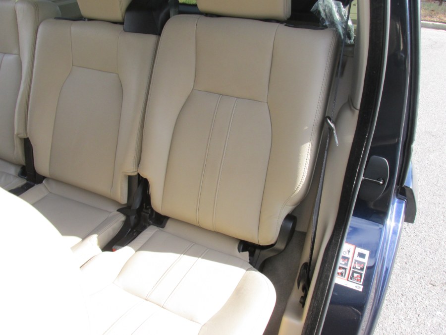 2016 Land Rover LR4 4WD 4dr HSE *Ltd Avail*, available for sale in Massapequa, New York | South Shore Auto Brokers & Sales. Massapequa, New York 2016 Land Rover LR4 4WD 4dr HSE *Ltd Avail*, available for sale in Massapequa, New York | South Shore Auto Brokers & Sales. Massapequa, New York
