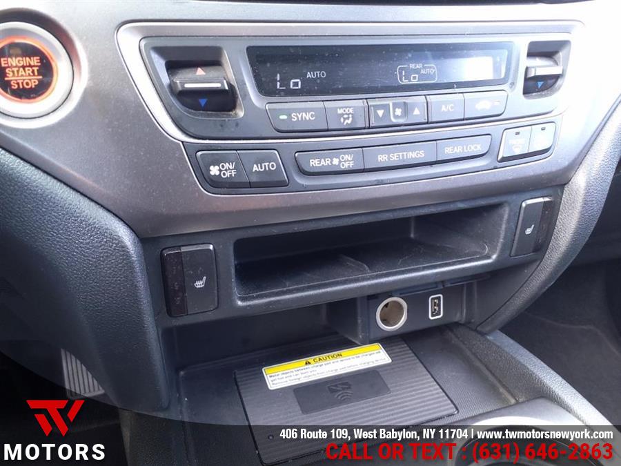 2022 Honda Pilot Special Edition AWD, available for sale in West Babylon, New York | TW Motors. West Babylon, New York 2022 Honda Pilot Special Edition AWD, available for sale in West Babylon, New York | TW Motors. West Babylon, New York