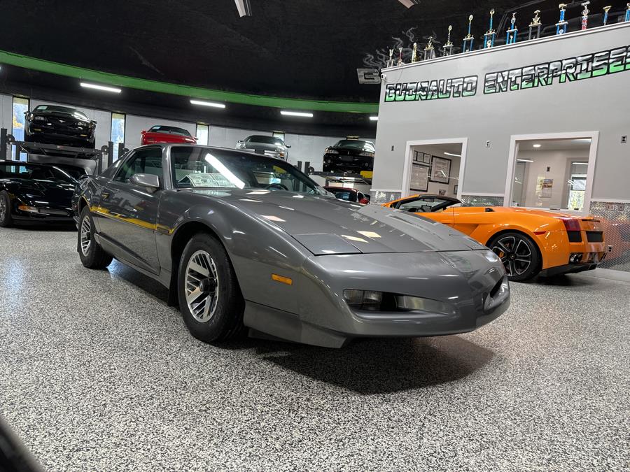 Used 1991 Pontiac Firebird in Oxford, Connecticut | Buonauto Enterprises. Oxford, Connecticut