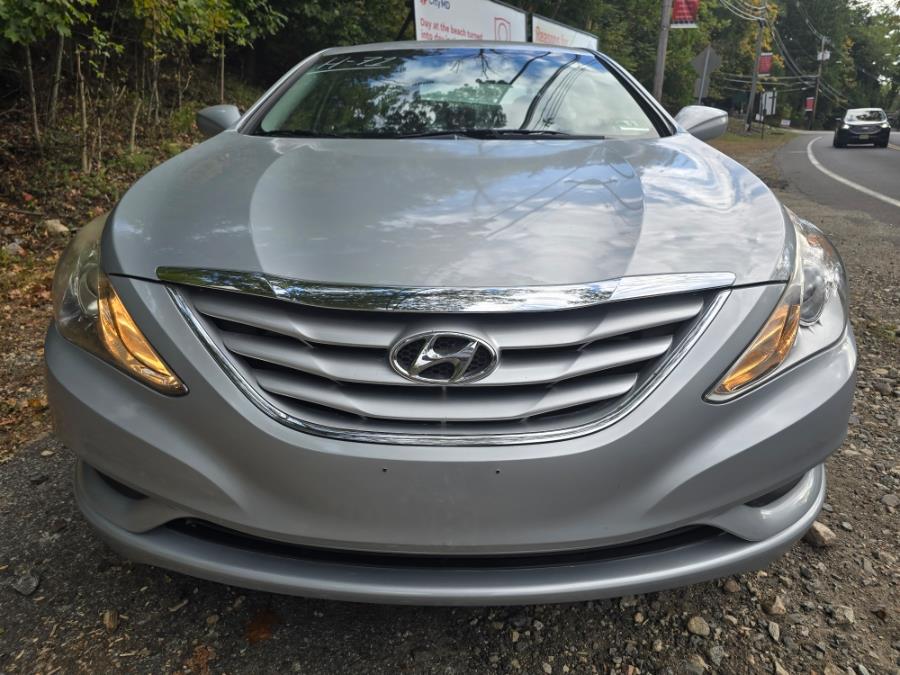 2012 Hyundai Sonata 4dr Sdn 2.4L Auto Limited PZEV, available for sale in Bloomingdale, New Jersey | Bloomingdale Auto Group. Bloomingdale, New Jersey 2012 Hyundai Sonata 4dr Sdn 2.4L Auto Limited PZEV, available for sale in Bloomingdale, New Jersey | Bloomingdale Auto Group. Bloomingdale, New Jersey