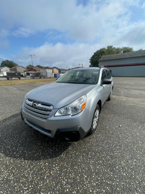 Used 2013 Subaru Outback in Springfield, Massachusetts | Auto Globe LLC. Springfield, Massachusetts