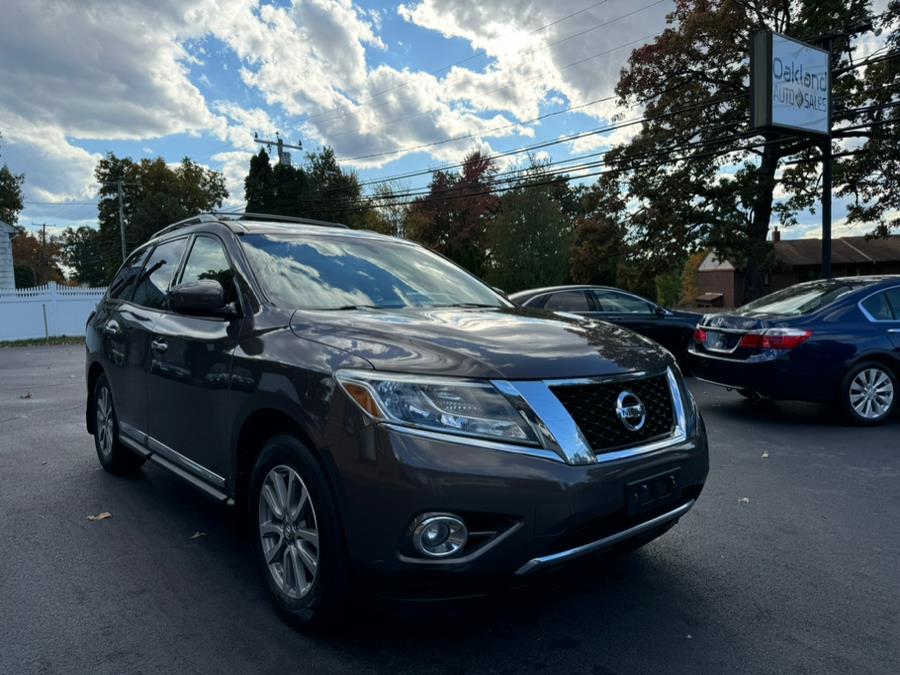 Used 2015 Nissan Pathfinder in Manchester, Connecticut | Oakland Auto Sales. Manchester, Connecticut