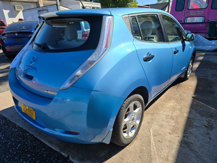 2012 Nissan LEAF 4dr HB SL, available for sale in Patchogue, New York | Romaxx Truxx. Patchogue, New York 2012 Nissan LEAF 4dr HB SL, available for sale in Patchogue, New York | Romaxx Truxx. Patchogue, New York