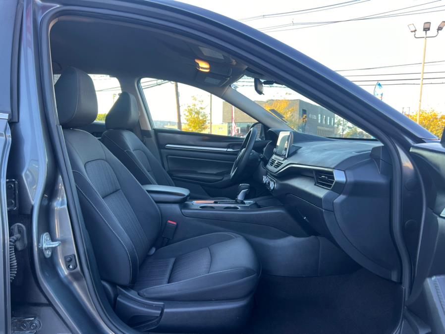 2022 Nissan Altima 2.5 SV Sedan, available for sale in Union, New Jersey | Drive Auto Boutique. Union, New Jersey 2022 Nissan Altima 2.5 SV Sedan, available for sale in Union, New Jersey | Drive Auto Boutique. Union, New Jersey