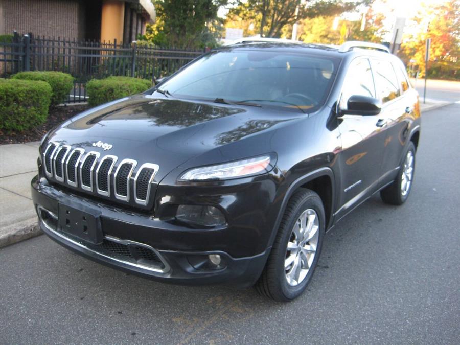Used 2016 Jeep Cherokee in Massapequa, New York | Rite Choice Auto Inc.. Massapequa, New York