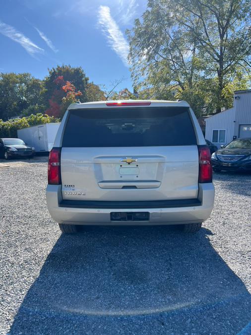 2015 Chevrolet Tahoe LT photo 3