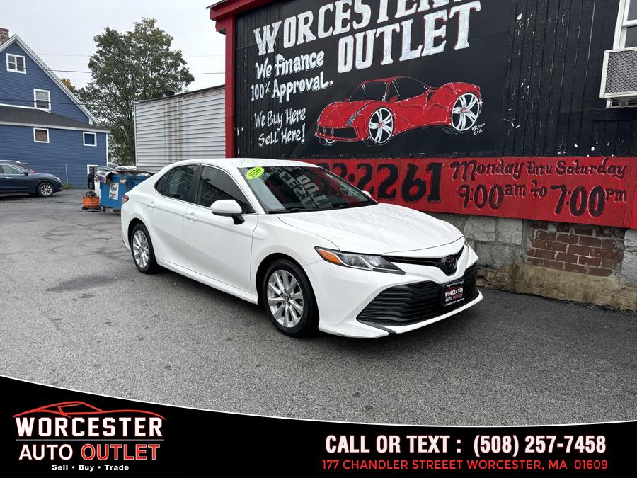 Used 2019 Toyota Camry in Worcester, Massachusetts | Worcester Auto Outlet LLC. Worcester, Massachusetts