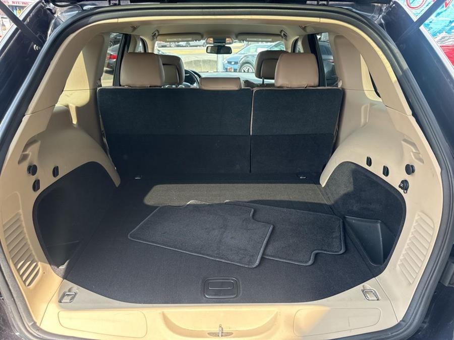 2015 Jeep Grand Cherokee Laredo, available for sale in Floral Park, New York | Shop Auto NY. Floral Park, New York 2015 Jeep Grand Cherokee Laredo, available for sale in Floral Park, New York | Shop Auto NY. Floral Park, New York