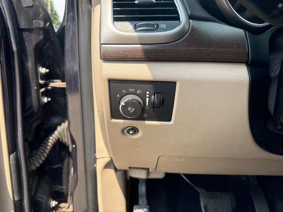 2015 Jeep Grand Cherokee Laredo, available for sale in Floral Park, New York | Shop Auto NY. Floral Park, New York 2015 Jeep Grand Cherokee Laredo, available for sale in Floral Park, New York | Shop Auto NY. Floral Park, New York