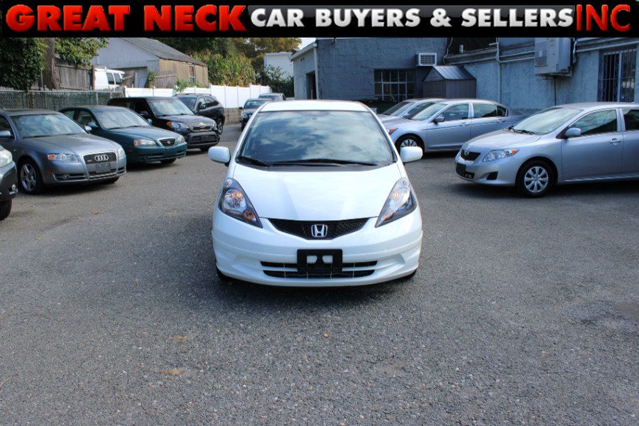 Used 2013 Honda Fit in Great Neck, New York | Great Neck Car Buyers & Sellers. Great Neck, New York