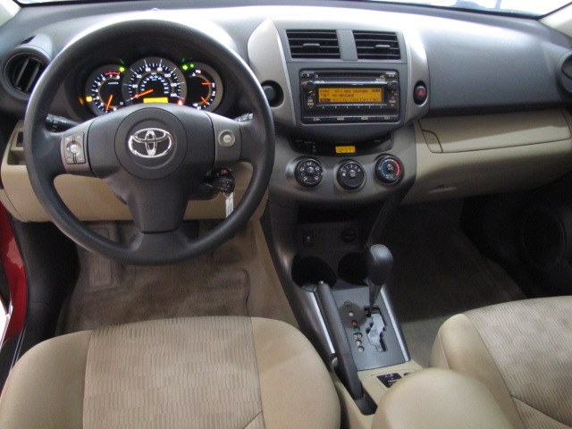 2012 Toyota RAV4 Base photo 5