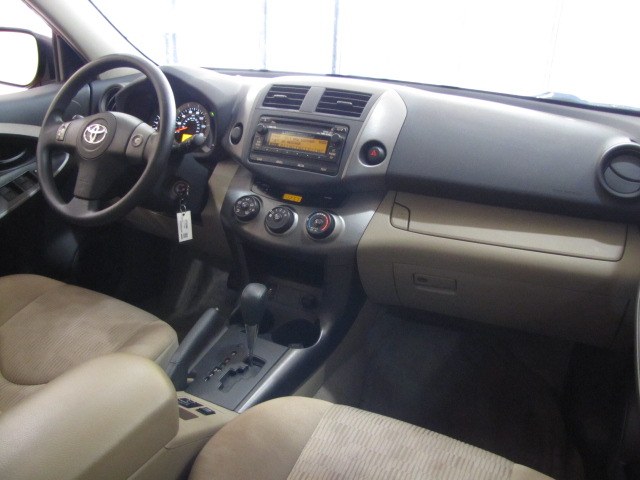 2012 Toyota RAV4 Base photo 6