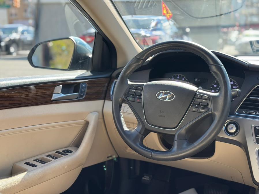 2017 Hyundai Sonata Limited photo 15