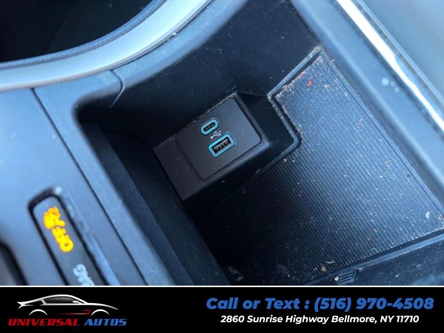 2022 Ford Edge SEL AWD, available for sale in Bellmore, New York | Universal Autos. Bellmore, New York 2022 Ford Edge SEL AWD, available for sale in Bellmore, New York | Universal Autos. Bellmore, New York