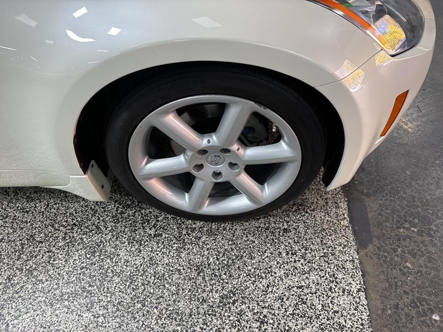 2005 Nissan 350Z 2dr Roadster Touring Auto, available for sale in Oxford, Connecticut | Buonauto Enterprises. Oxford, Connecticut 2005 Nissan 350Z 2dr Roadster Touring Auto, available for sale in Oxford, Connecticut | Buonauto Enterprises. Oxford, Connecticut