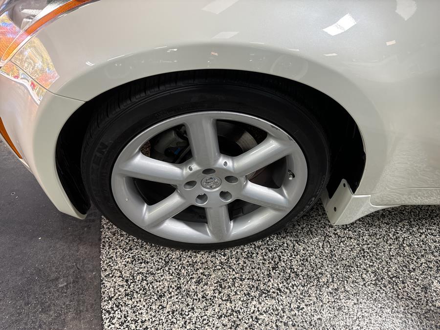 2005 Nissan 350Z 2dr Roadster Touring Auto, available for sale in Oxford, Connecticut | Buonauto Enterprises. Oxford, Connecticut 2005 Nissan 350Z 2dr Roadster Touring Auto, available for sale in Oxford, Connecticut | Buonauto Enterprises. Oxford, Connecticut