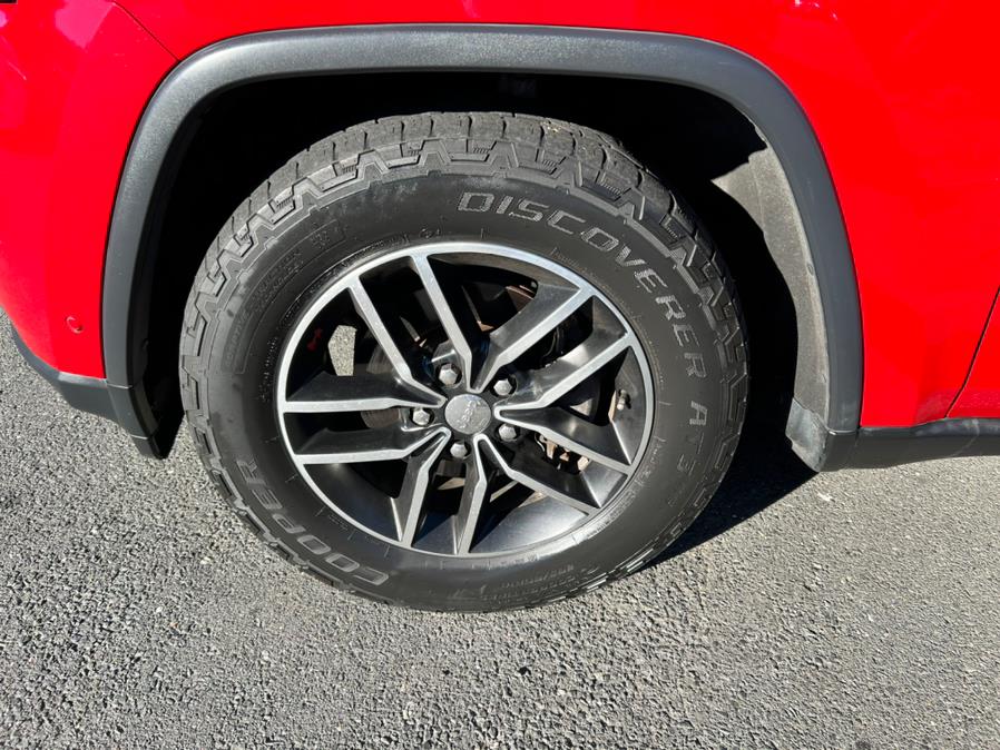 Jeep Grand Cherokee 2017 in Berlin, Manchester, New Haven, Waterbury