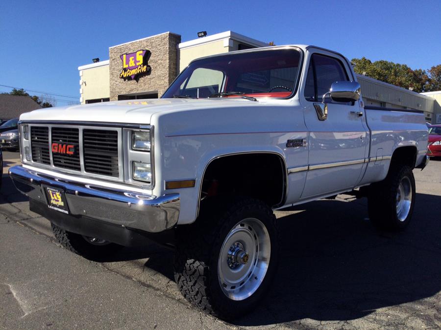 Used 1986 GMC Pickup in Plantsville, Connecticut | L&S Automotive LLC. Plantsville, Connecticut