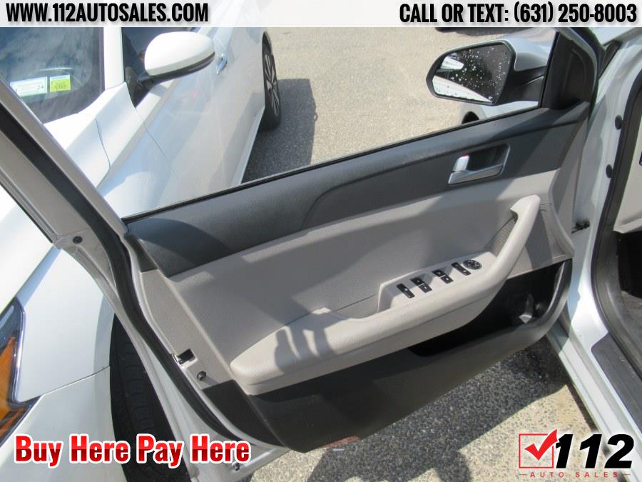 2015 Hyundai Sonata 4dr Sdn 2.4L SE, available for sale in Patchogue, New York | 112 Auto Sales. Patchogue, New York 2015 Hyundai Sonata 4dr Sdn 2.4L SE, available for sale in Patchogue, New York | 112 Auto Sales. Patchogue, New York