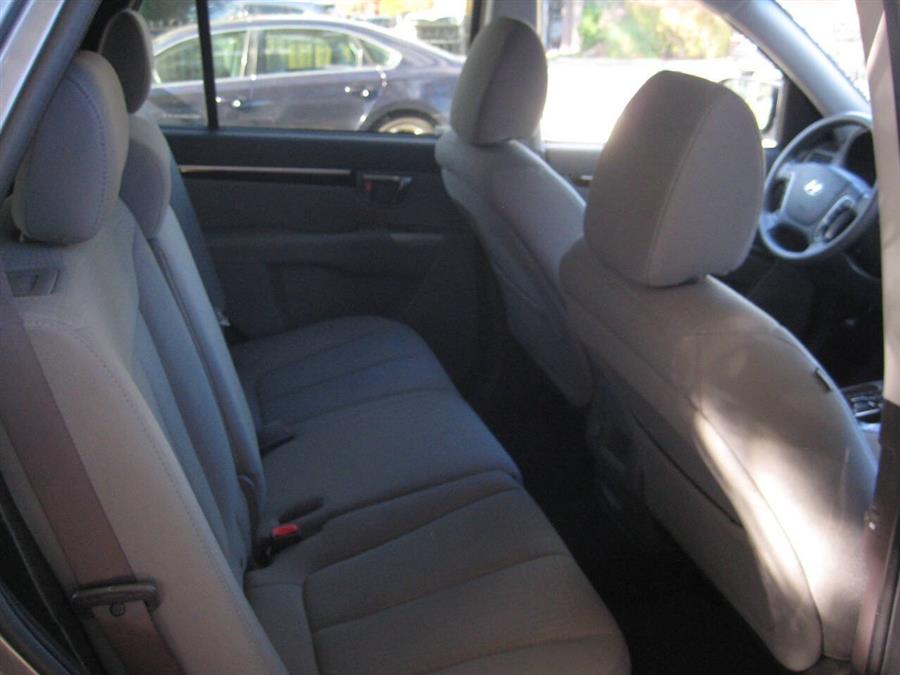 2010 Hyundai Santa Fe GLS 4dr SUV, available for sale in Massapequa, New York | Rite Choice Auto Inc.. Massapequa, New York 2010 Hyundai Santa Fe GLS 4dr SUV, available for sale in Massapequa, New York | Rite Choice Auto Inc.. Massapequa, New York
