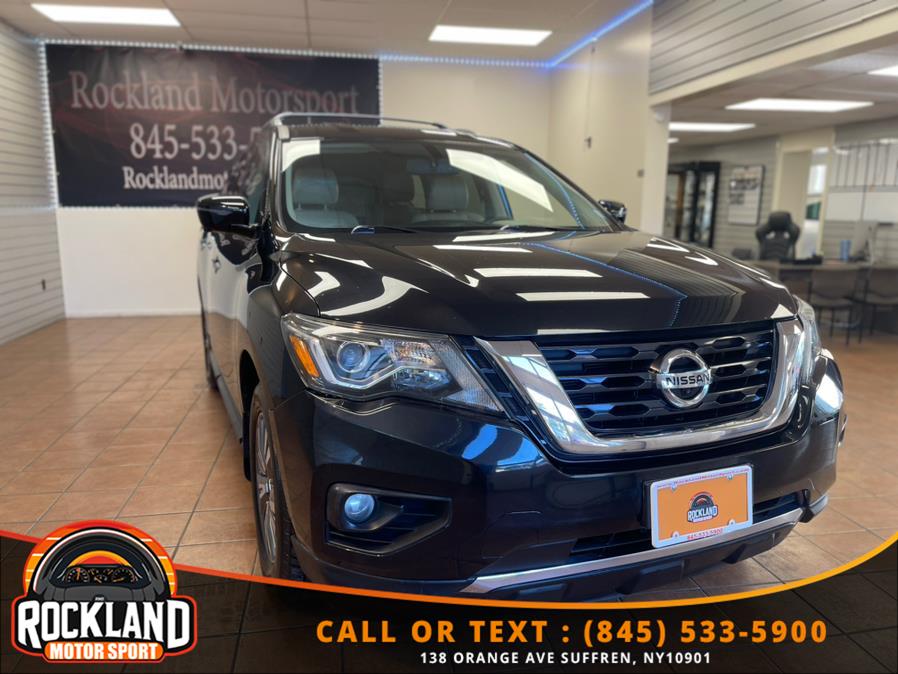 Used 2017 Nissan Pathfinder in Suffern, New York | Rockland Motor Sport. Suffern, New York