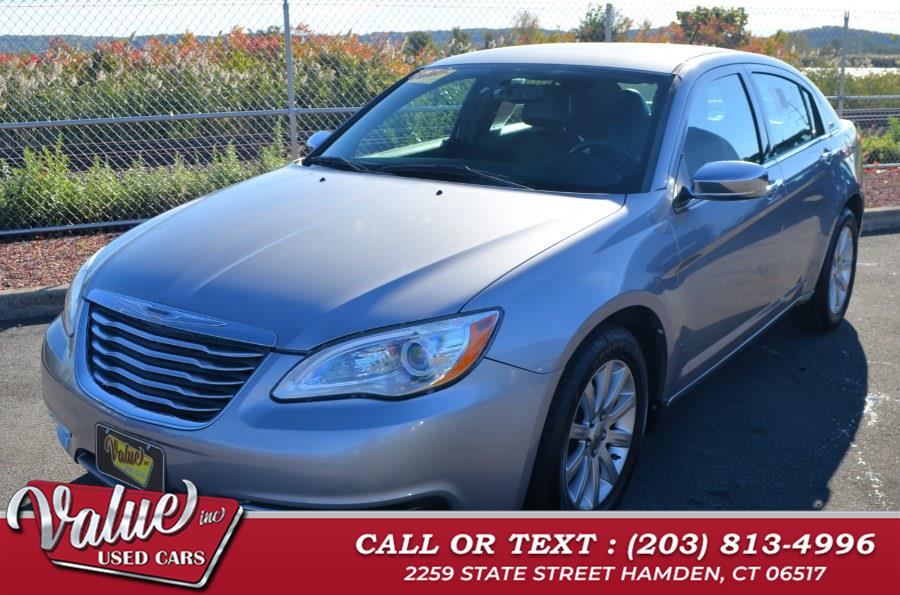 Used 2013 Chrysler 200 in Hamden, Connecticut | Value, Inc.. Hamden, Connecticut