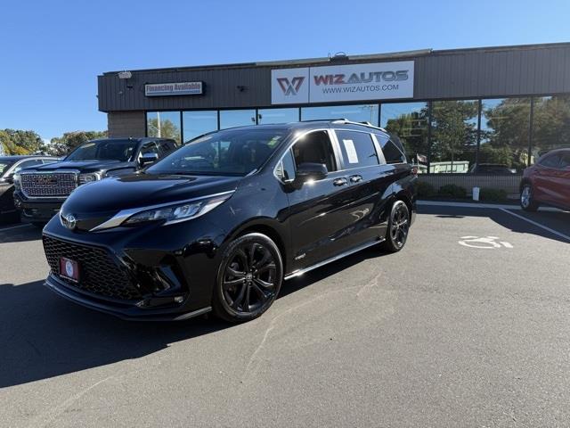 Used 2021 Toyota Sienna in Stratford, Connecticut | Wiz Leasing Inc. Stratford, Connecticut