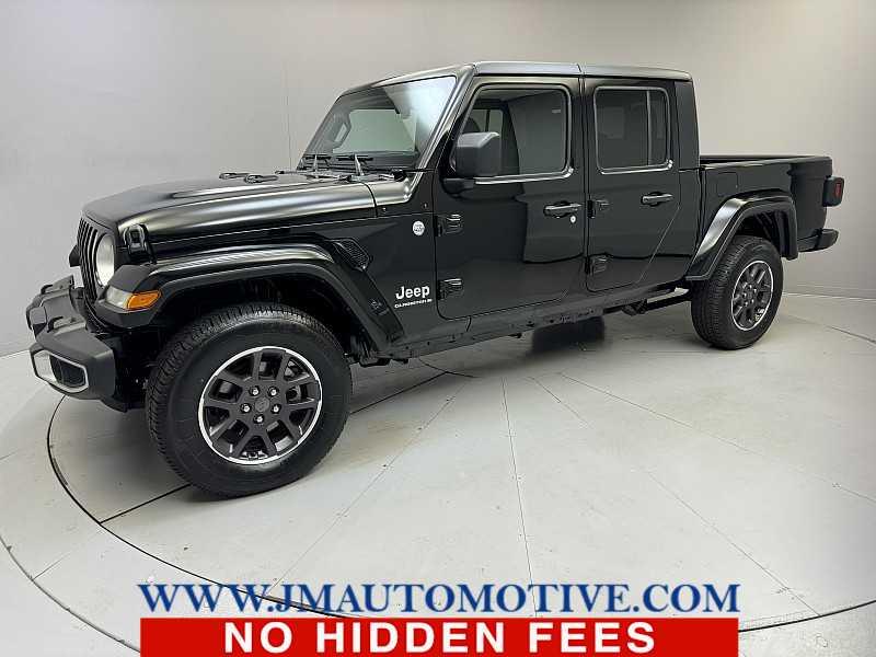 Used 2023 Jeep Gladiator in Naugatuck, Connecticut | J&M Automotive Sls&Svc LLC. Naugatuck, Connecticut