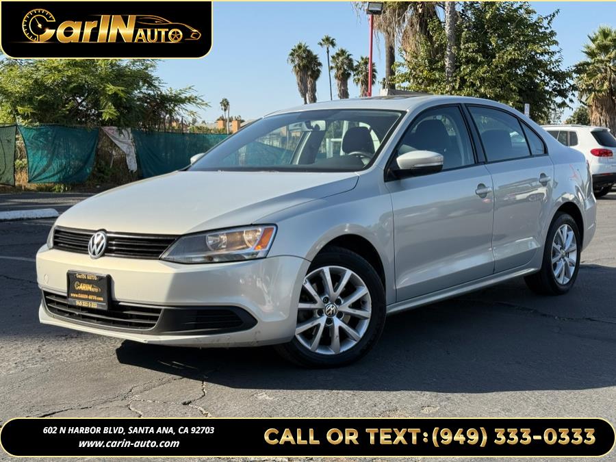 Used 2011 Volkswagen Jetta Sedan in Santa Ana, California | Carin Auto. Santa Ana, California