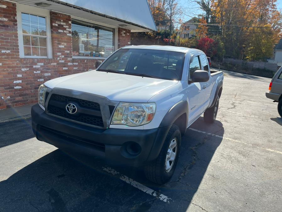 Used 2011 Toyota Tacoma in Naugatuck, Connecticut | Riverside Motorcars, LLC. Naugatuck, Connecticut