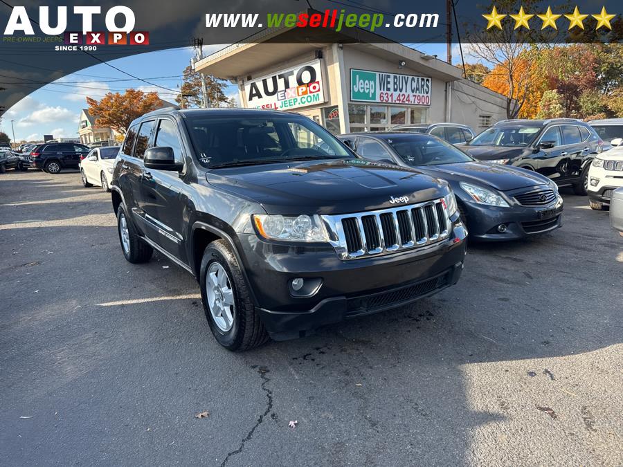 Used 2011 Jeep Grand Cherokee in Huntington, New York | Auto Expo. Huntington, New York