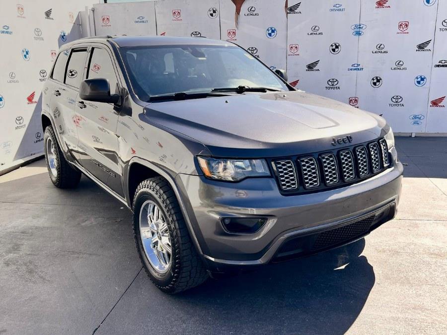 Used 2017 Jeep Grand Cherokee in Santa Ana, California | Auto Max Of Santa Ana. Santa Ana, California