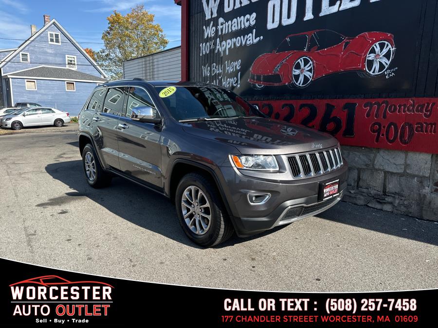 Used 2015 Jeep Grand Cherokee in Worcester, Massachusetts | Worcester Auto Outlet LLC. Worcester, Massachusetts