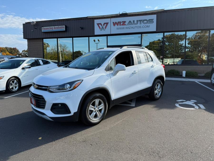 Used 2019 Chevrolet Trax in Stratford, Connecticut | Wiz Leasing Inc. Stratford, Connecticut