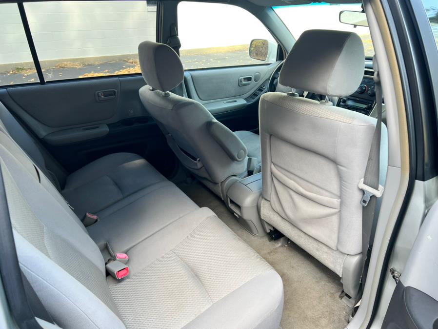 2004 Toyota Highlander 4dr V6 w/3rd Row, available for sale in East Windsor, Connecticut | STS Automotive. East Windsor, Connecticut 2004 Toyota Highlander 4dr V6 w/3rd Row, available for sale in East Windsor, Connecticut | STS Automotive. East Windsor, Connecticut