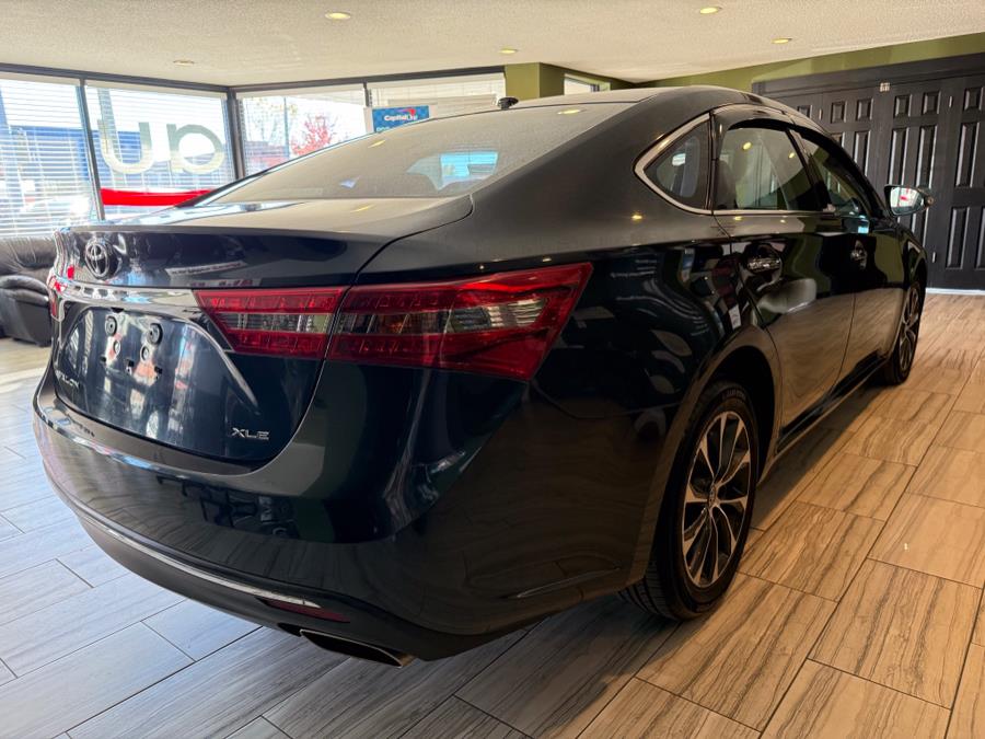 2016 Toyota Avalon 4dr Sdn XLE (Natl), available for sale in West Hartford, Connecticut | AutoMax. West Hartford, Connecticut 2016 Toyota Avalon 4dr Sdn XLE (Natl), available for sale in West Hartford, Connecticut | AutoMax. West Hartford, Connecticut