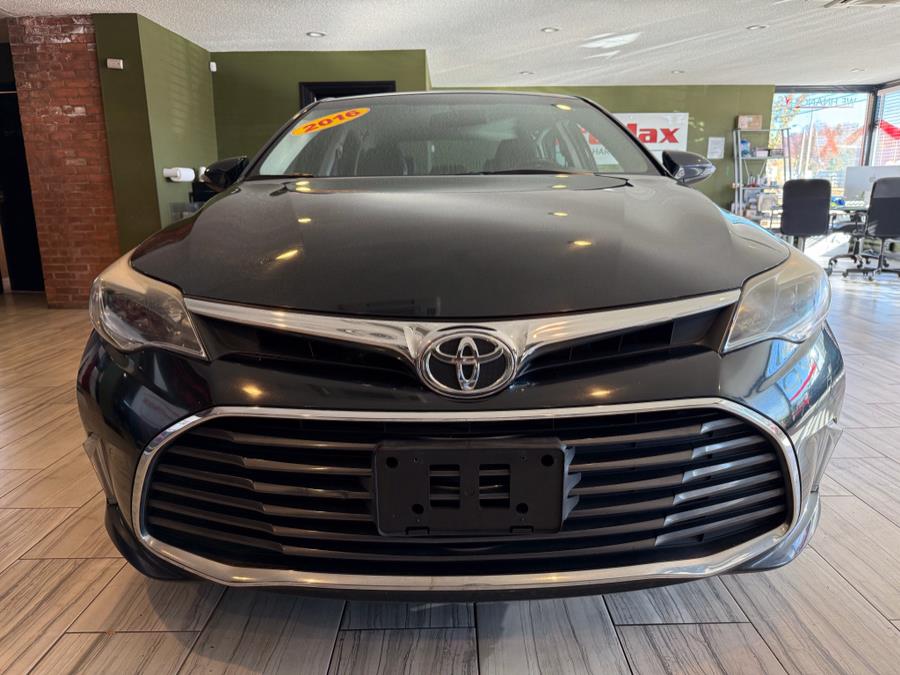 2016 Toyota Avalon 4dr Sdn XLE (Natl), available for sale in West Hartford, Connecticut | AutoMax. West Hartford, Connecticut 2016 Toyota Avalon 4dr Sdn XLE (Natl), available for sale in West Hartford, Connecticut | AutoMax. West Hartford, Connecticut