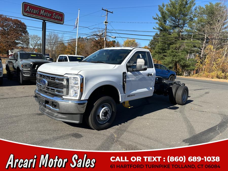 Used 2024 Ford Super Duty F-350 DRW in Tolland, Connecticut | Arcari Motor Sales. Tolland, Connecticut